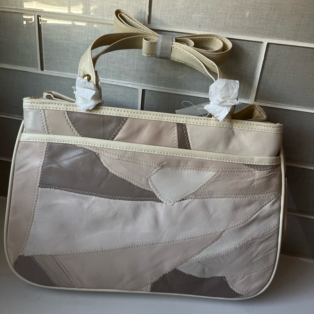 Brand New D’Margeaux Purse Bone/Multi